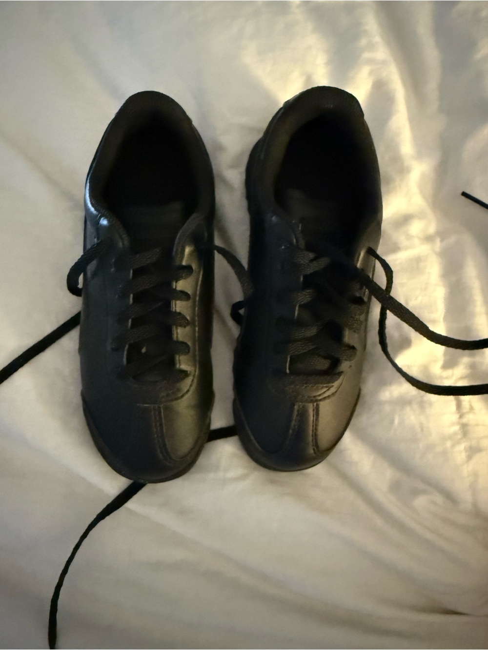 Puma Boy’s Black Low-Top Athletic Sneakers